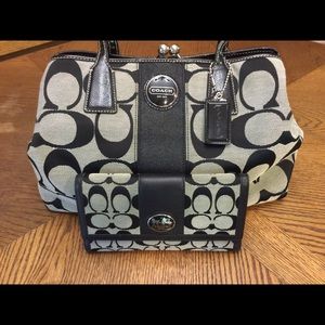 Coach Signature Kiss Lock and Wallet Set